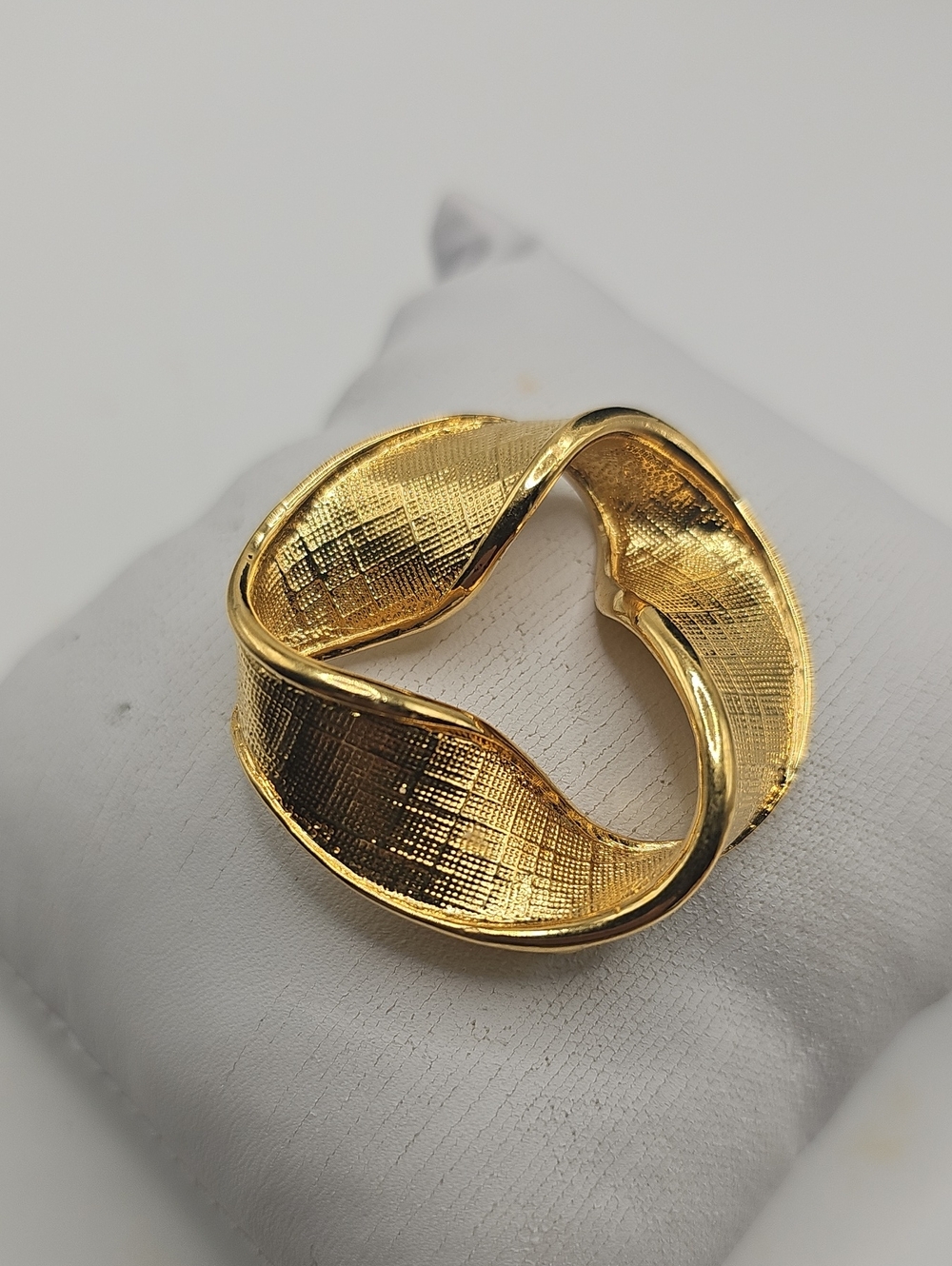 Gold Twisted Wave Statement Ring - Women Jewelry